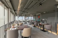 阿爾波里雅濱海新城度假村