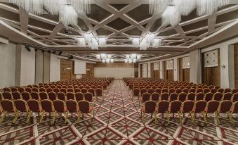 Aska Lara Resort & Spa Hotel - Housity