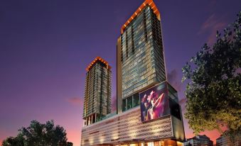 The White, 2Br Cityview by WStay @ Tropicana 218 Macalister