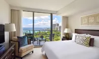 Ka Laʻi Waikiki Beach, LXR Hotels & Resorts