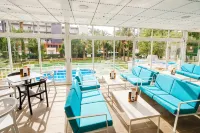 Apartamentos El Faro by MC