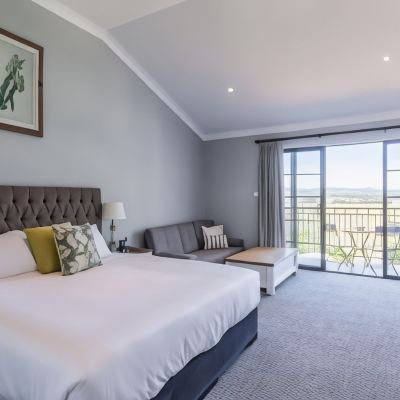 Standard King Room Camden Valley Inn Promo Code
