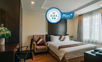 ICheck Inn Residence Soi 2