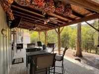 Charming 1-bdrm, lake cottage-close to the Arc Encounter