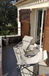 Apartment in residence with swimming pool, janitor, 7 minutes walk from the beach