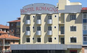 Hotel Romagna - Housity