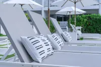Mullins Grove Hotels in 
