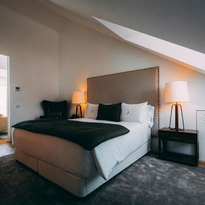 Apartment with Balcony Torel Palace Lisbon Promo Code