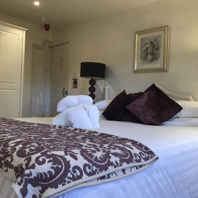 King Room Ensuite with Shower The Nobody Inn Promo Code