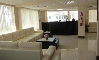 Almudena Apart Hotel - Housity