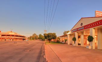 Bishops Lodge Narrandera