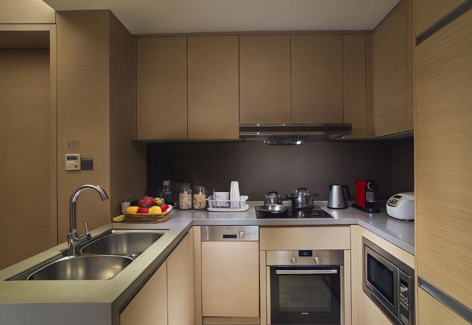 Premier Suite - 2-Room