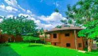 Trois Ore Residences and Green Earth Bistro