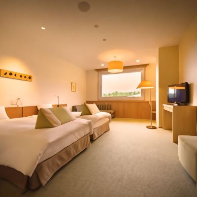 Sakura Walk-in Twin Room/bedroom With Shower 「蔵王の森」がつくる美と健康の温泉宿　ゆと森倶楽部 クーポン