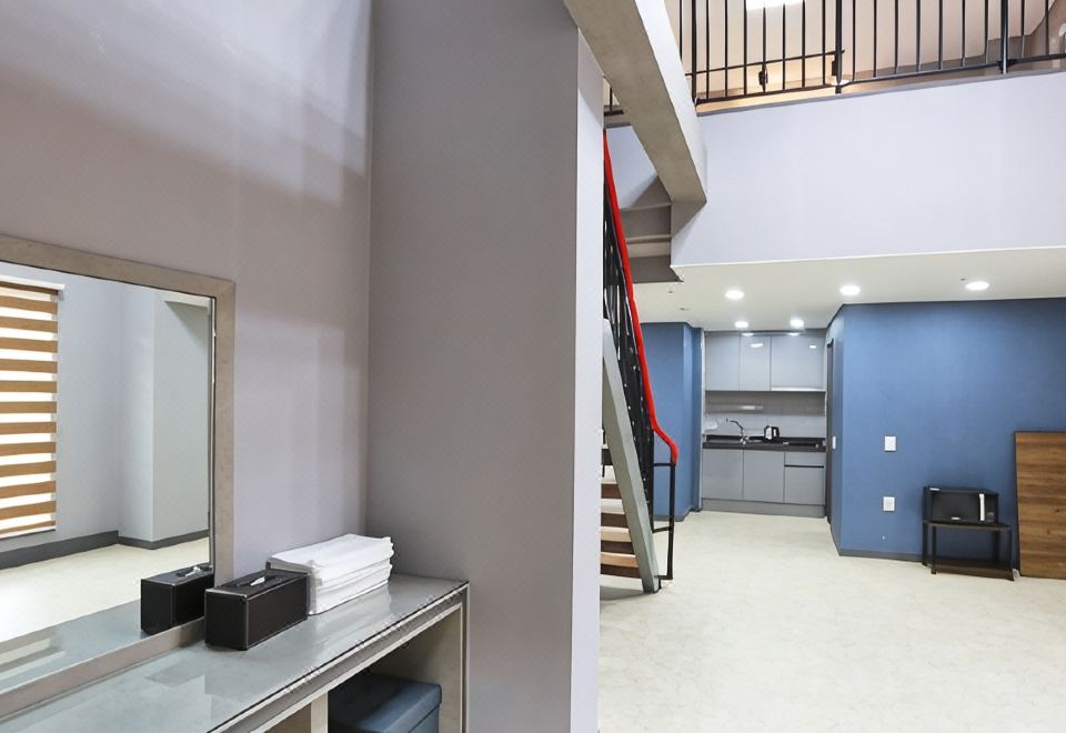 201号房（复式）