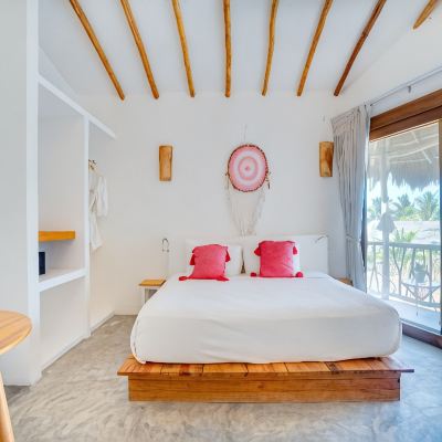 Suite Ocean View with Private Pool (No Pets Allowed) Punta Blanca Beachfront Suites Promo Code