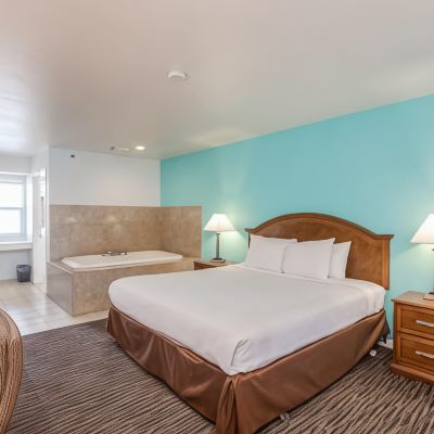Standard King Room Pacifica Beach Hotel Promo Code