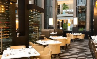Hyatt Regency New Orleans - Housity