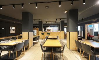Hotel Alaiz - Housity