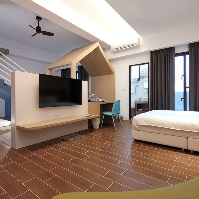 家庭親子房-奇想 奇幻225優質電梯民宿優惠