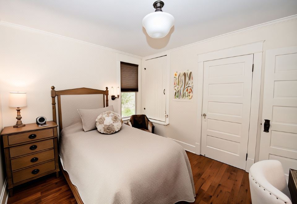 Studio 555 - Housity
