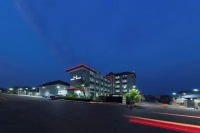 Noktel Resort Hotel Ξενοδοχεία στην πόλη 