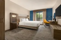 ホリデイ イン エクスプレス & スイーツ グリーンビル - ダウンタウン by IHG
