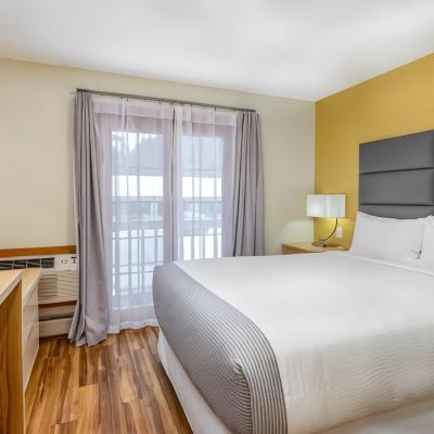 Queen Suite Grey Fox Inn Promo Code