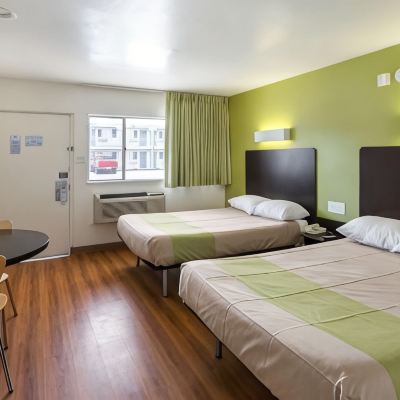 帶兩張雙人床的客房 禁煙 埃爾帕索機場布利斯堡6號汽車旅館優惠