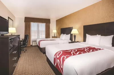 La Quinta Inn & Suites by Wyndham Ely Hotels in 