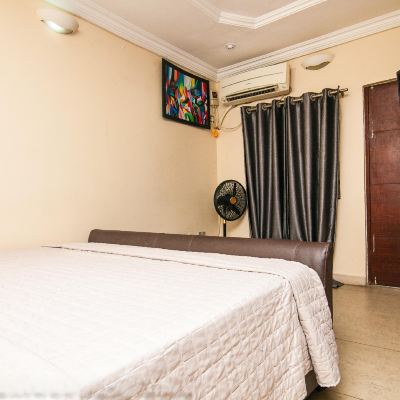 Classic Standard Room Platinum Inn Gee Hotel Promo Code