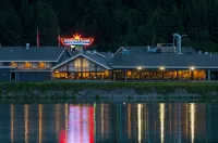 Best Western Plus Kootenai River Inn Casino  Spa โรงแรมใน