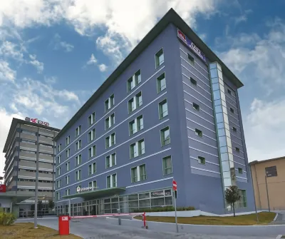 Best Western Premier CHC Airport Các khách sạn ở 