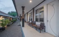 Hotel Pondok Dewi