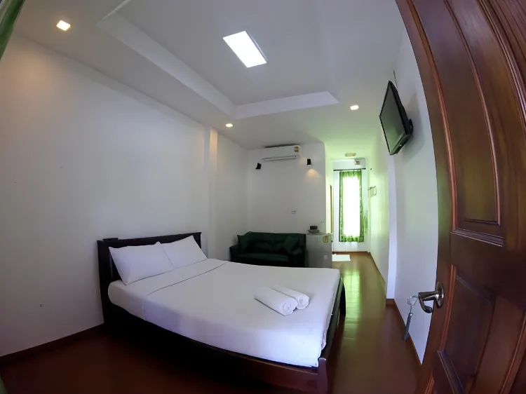 ห้องสแตนดาร์ด เตียงใหญ่ 1 เตียง
