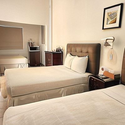 Junior Suite Altamont West Hotel Promo Code