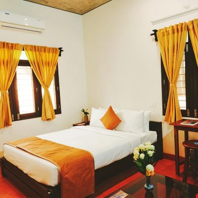 Deluxe King Room Harmony Promo Code