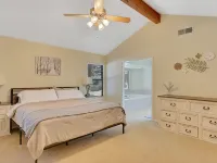 Spacious 4-bedroom Home サッターのホテル