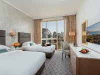 Gefinor Rotana โรงแรมใน