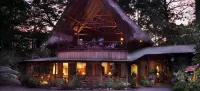Iguana Lodge Beach Resort and Spa