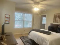 Main Channel Lake Hamilton- Private Hot Tub, Firepit, Boat Dock, No Cleaning Fee