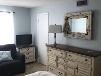 Beach & Boating & Fishing Paradise! with 2 Kayaks Included!!! Hotels in Crescent Beach