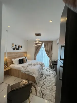 Embassy Gardens Luxury Suites Cpg Hotels in 