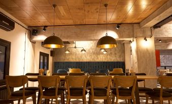 Hotel Lion Sofia - Housity