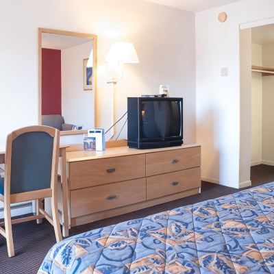 Standard King Room-Smoking Scottish Inn Downtown Jacksonville Promo Code