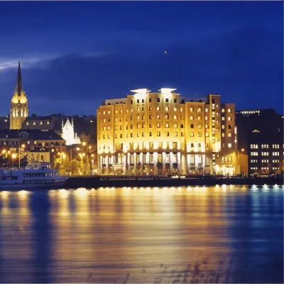 City Hotel Derry Hotels in 