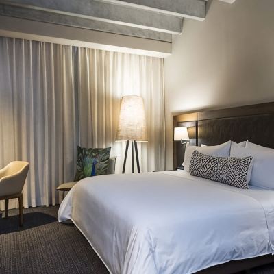 Executive Movich Hotel Las Lomas Promo Code