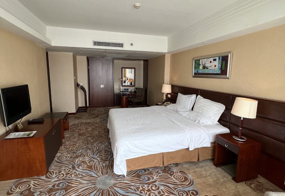 豪华商务大床间