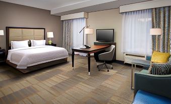 Hampton Inn & Suites by Hilton Falls Church