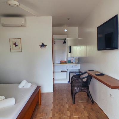 King Double Room-Non-Smoking